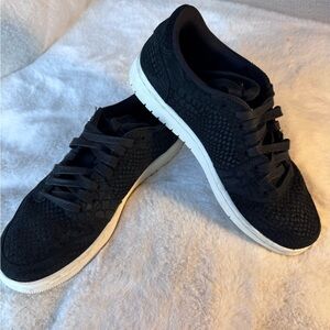 Nike Women's Air Jordan 1 Retro Low Black Python Sail Shoes AJ6004-010 Size 9